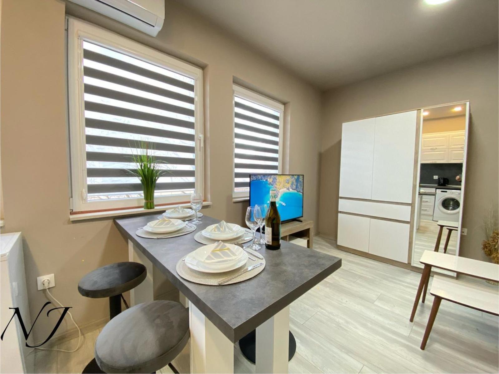 Nj Luxury Rooms And Suites Βάρνα Εξωτερικό φωτογραφία
